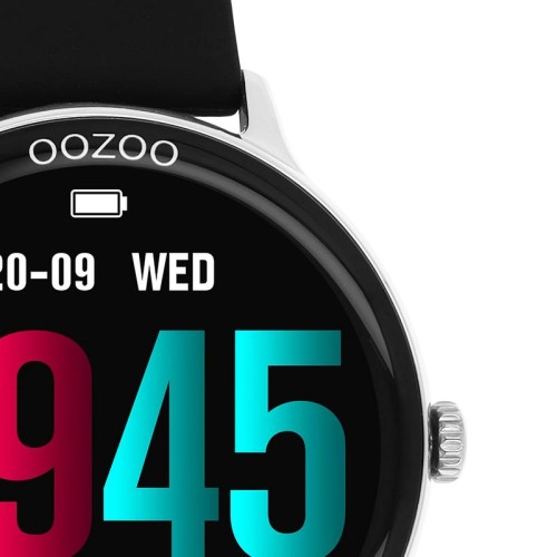 OOZOO Ρολόι Smartwatch με ψηφιακό καντράν και μαύρο λουράκι από καουτσούκ.